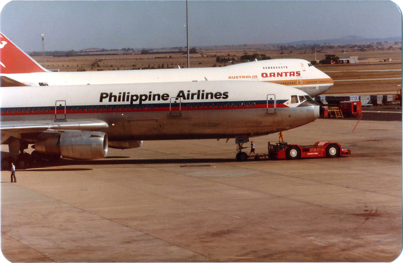 Illustration for article titled Melbourne International Airport 1984 (or there abouts)